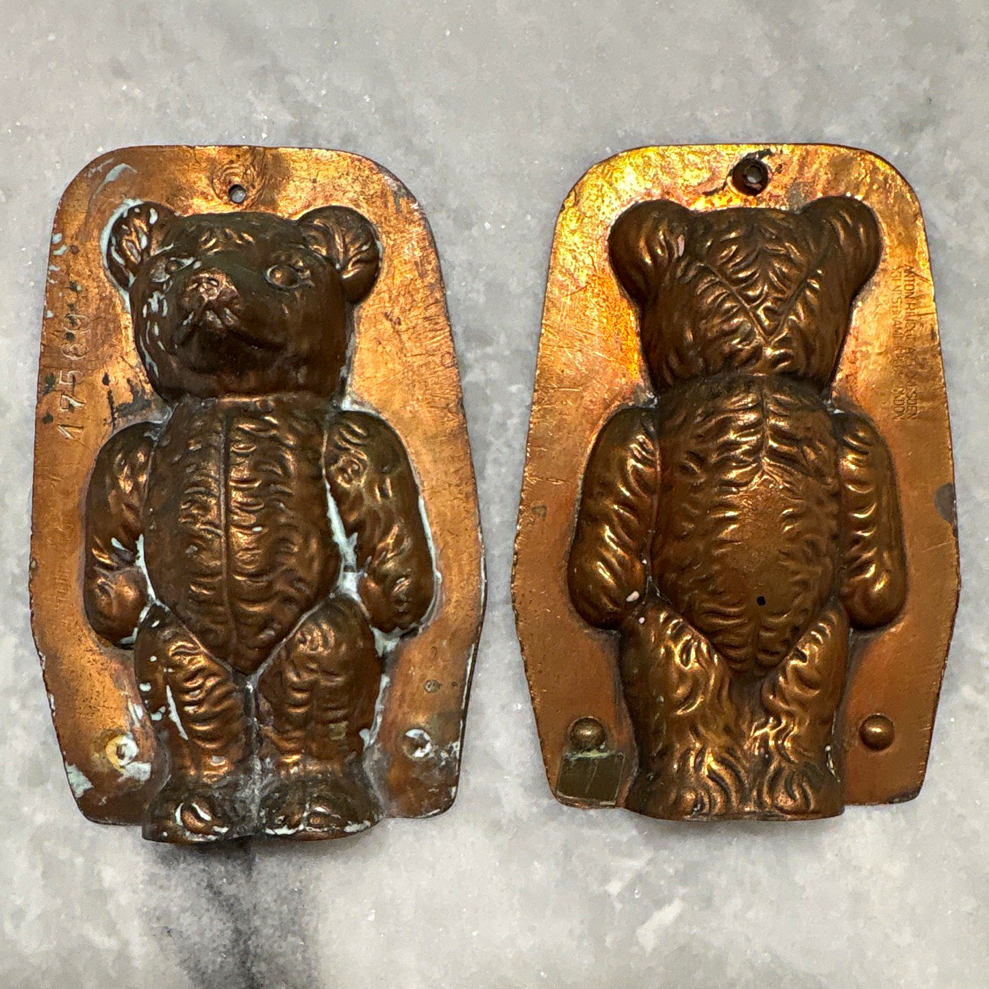 Antique Anton Reiche Copper Teddy Bear Chocolate Mold / Mould 17569, Dresden