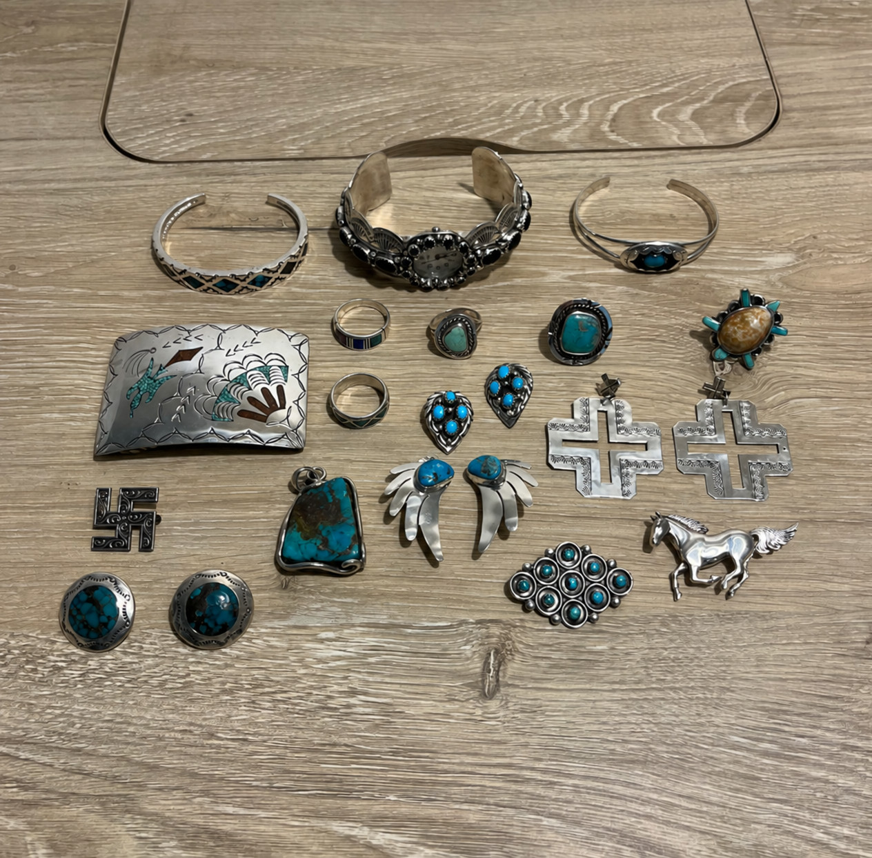 sterling silver vintage navajo zuni whirling log (not scrap) jewelry lot 242.2g sterling silver vintage navajo zuni whirling log (not scrap) jewelry lot 242.2g