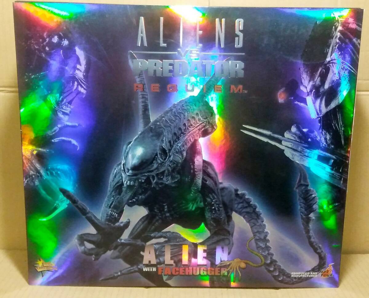 HOT TOYS AVP2  Aliens VS. Predator Requiem Alien Warrior with Facehugger