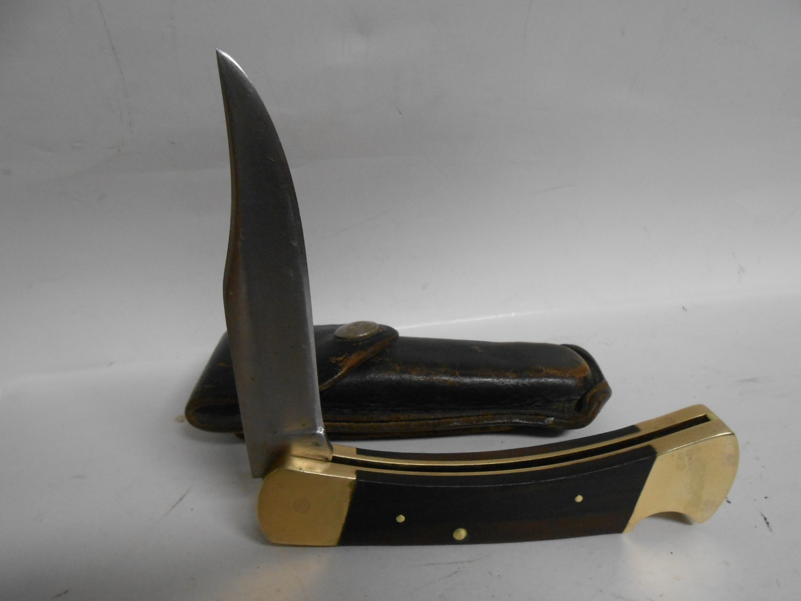 Vintage Early Buck 110 Knife & Sheath 2 Line Inverted Tang Stamp Vintage Early Buck 110 Knife & Sheath 2 Line Inverted Tang Stamp