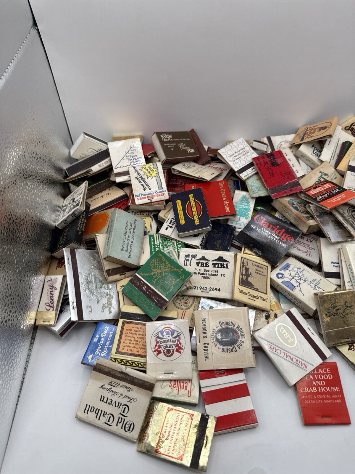 Random VTG Lot of 160+ Matchbooks Matches Struck Restaurants, Hotels, Casinos Random VTG Lot of 160+ Matchbooks Matches Struck Restaurants, Hotels, Casinos