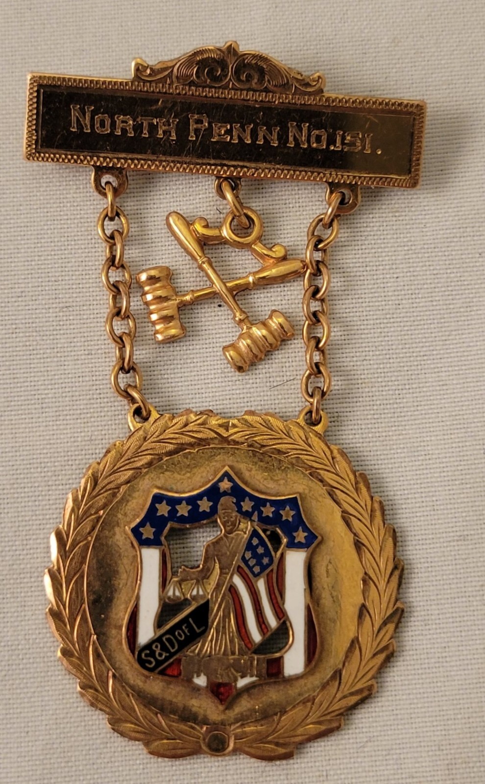 Vintage Sons & Daughters of Liberty Medal Awarded In 1934, 10kt Gold Plated Vintage Sons & Daughters of Liberty Medal Awarded In 1934, 10kt Gold Plated
