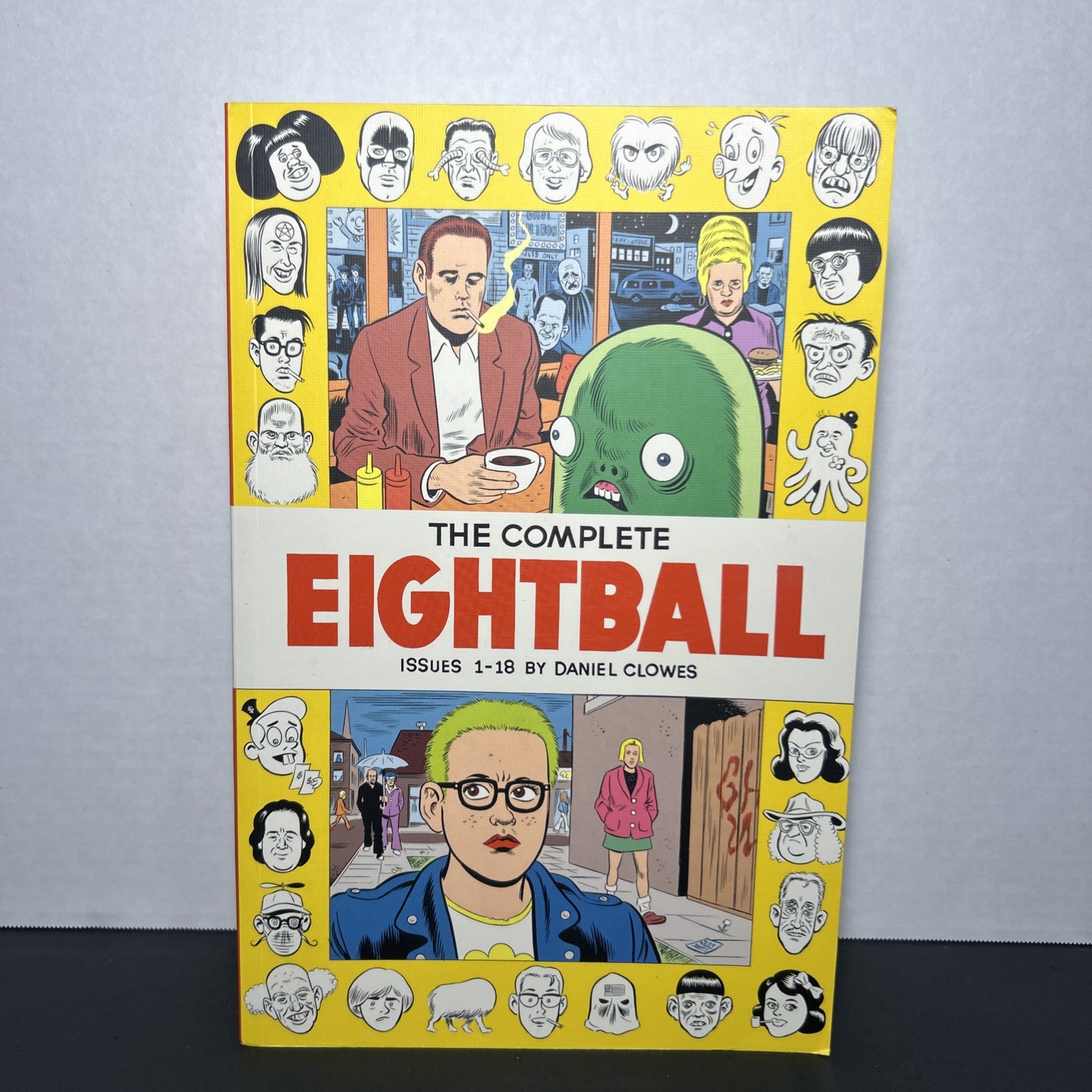 The Complete Eightball (Issue Numbers 1-18) (Fantagraphics Books 2022) The Complete Eightball (Issue Numbers 1-18) (Fantagraphics Books 2022)