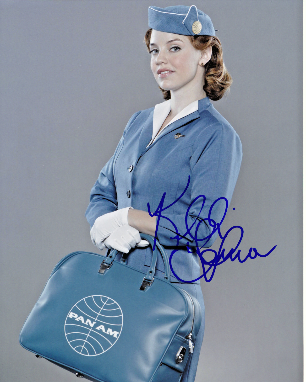 Kelli Garner - Stunning Signed \'Pan AM\' Photo Kelli Garner - Stunning Signed \'Pan AM\' Photo