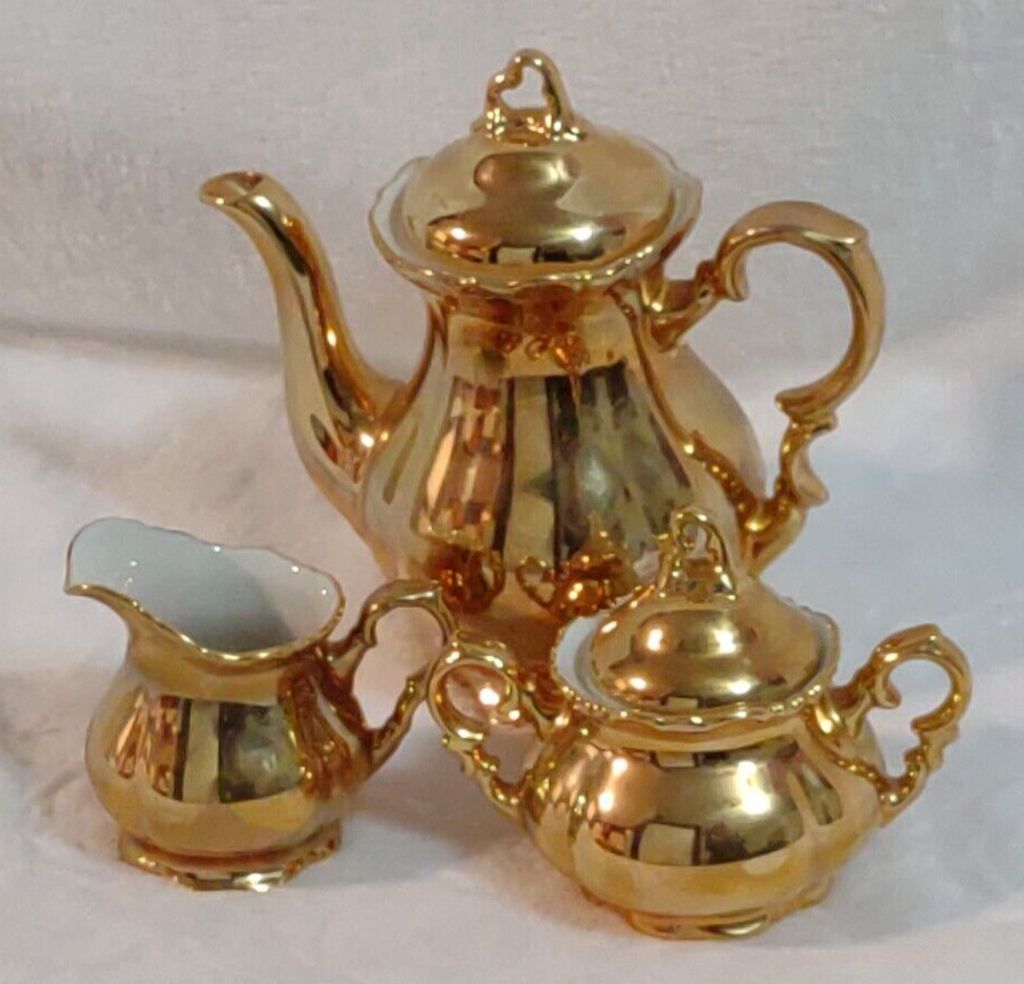Bavarian Germany Small Gold Porcelain Tea Pot with Creamer and Sugar Bowl Bavarian Germany Small Gold Porcelain Tea Pot with Creamer and Sugar Bowl