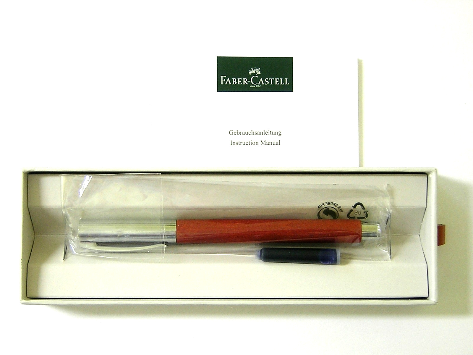 Faber-Castell Ambition Fountain Pen Pearwood Barrel; Medium Nib Faber-Castell Ambition Fountain Pen Pearwood Barrel; Medium Nib