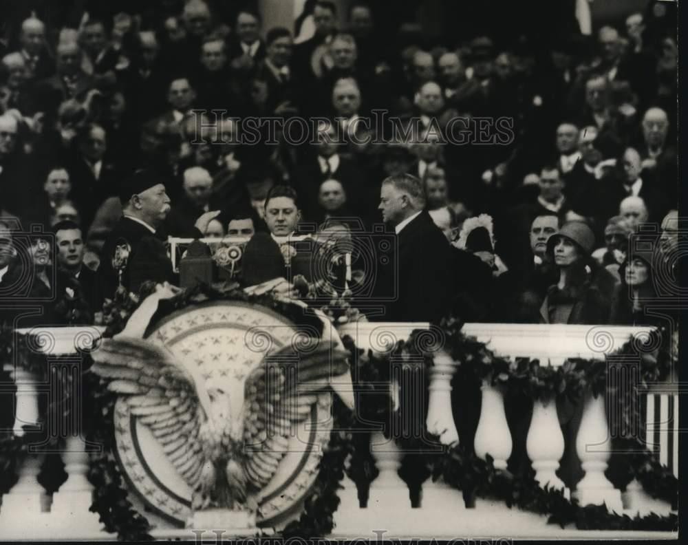 1929 Press Photo Herbert Clark Hoover being inaugurated by Chief Justice Taft 1929 Press Photo Herbert Clark Hoover being inaugurated by Chief Justice Taft