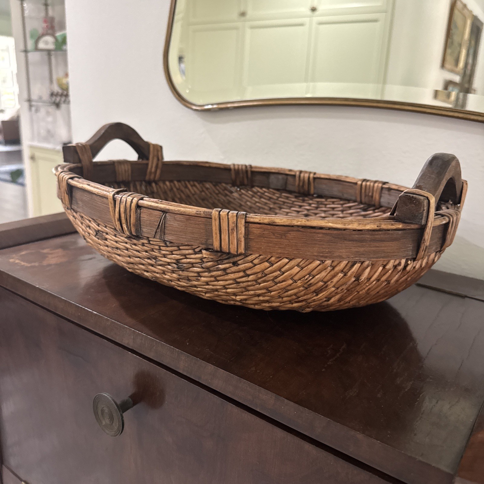 Stunning Large Antique Chinese Willow Reed Rice Gathering Wood Handle Basket Stunning Large Antique Chinese Willow Reed Rice Gathering Wood Handle Basket