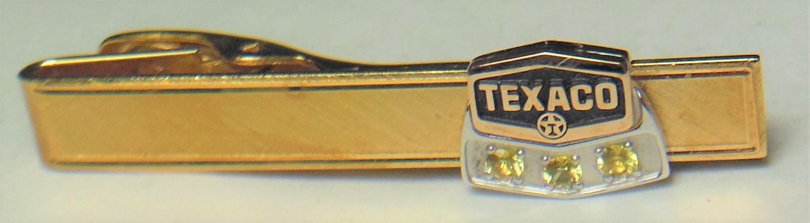 ⛽️ VTG. TEXACO Gas/Oil Co. 10K emblem employee service award tie clip (Chevron)
