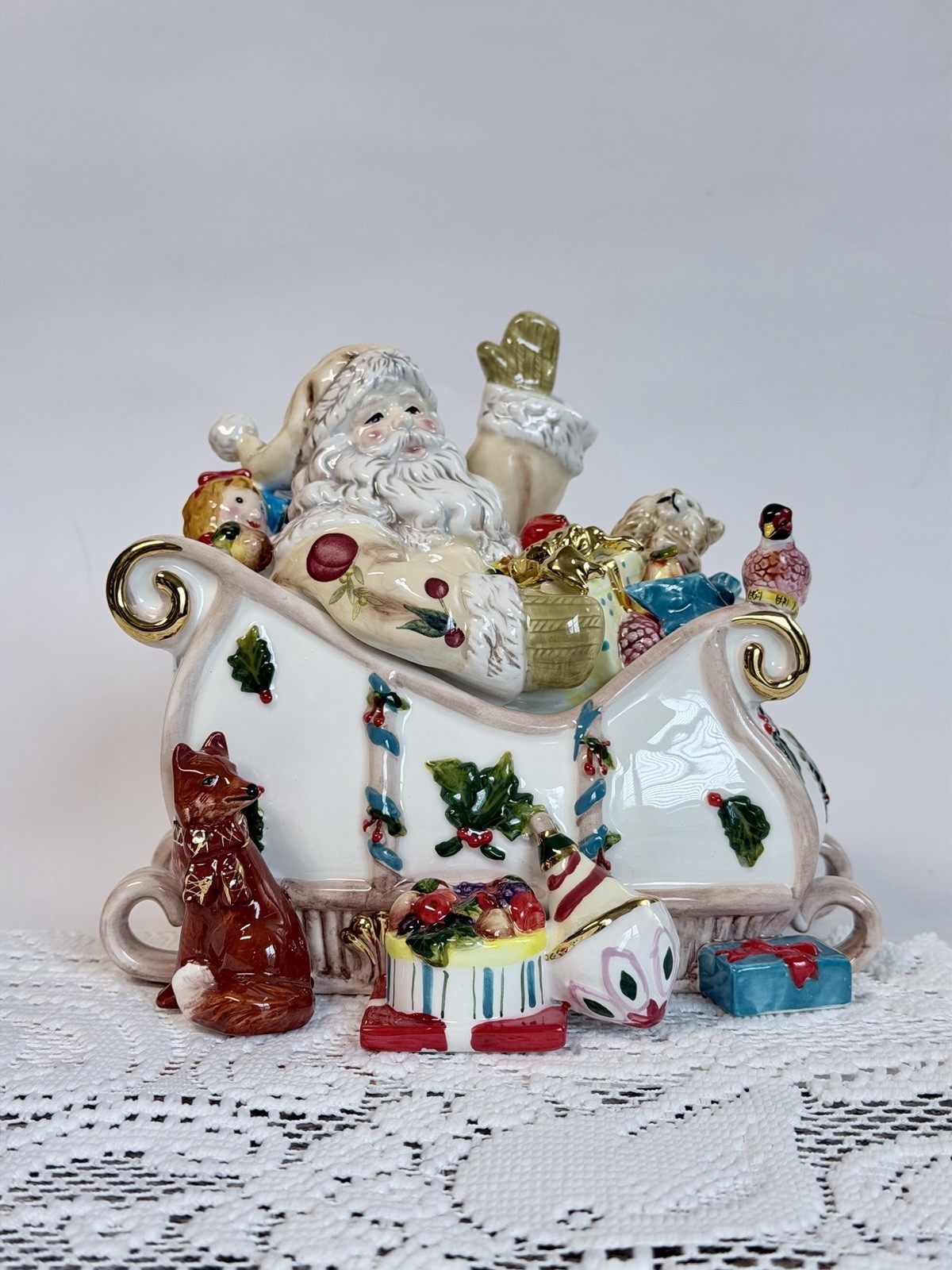 Waterford Holiday Heirlooms Georgian Santa Candy Jar Sleigh in Original Box Waterford Holiday Heirlooms Georgian Santa Candy Jar Sleigh in Original Box