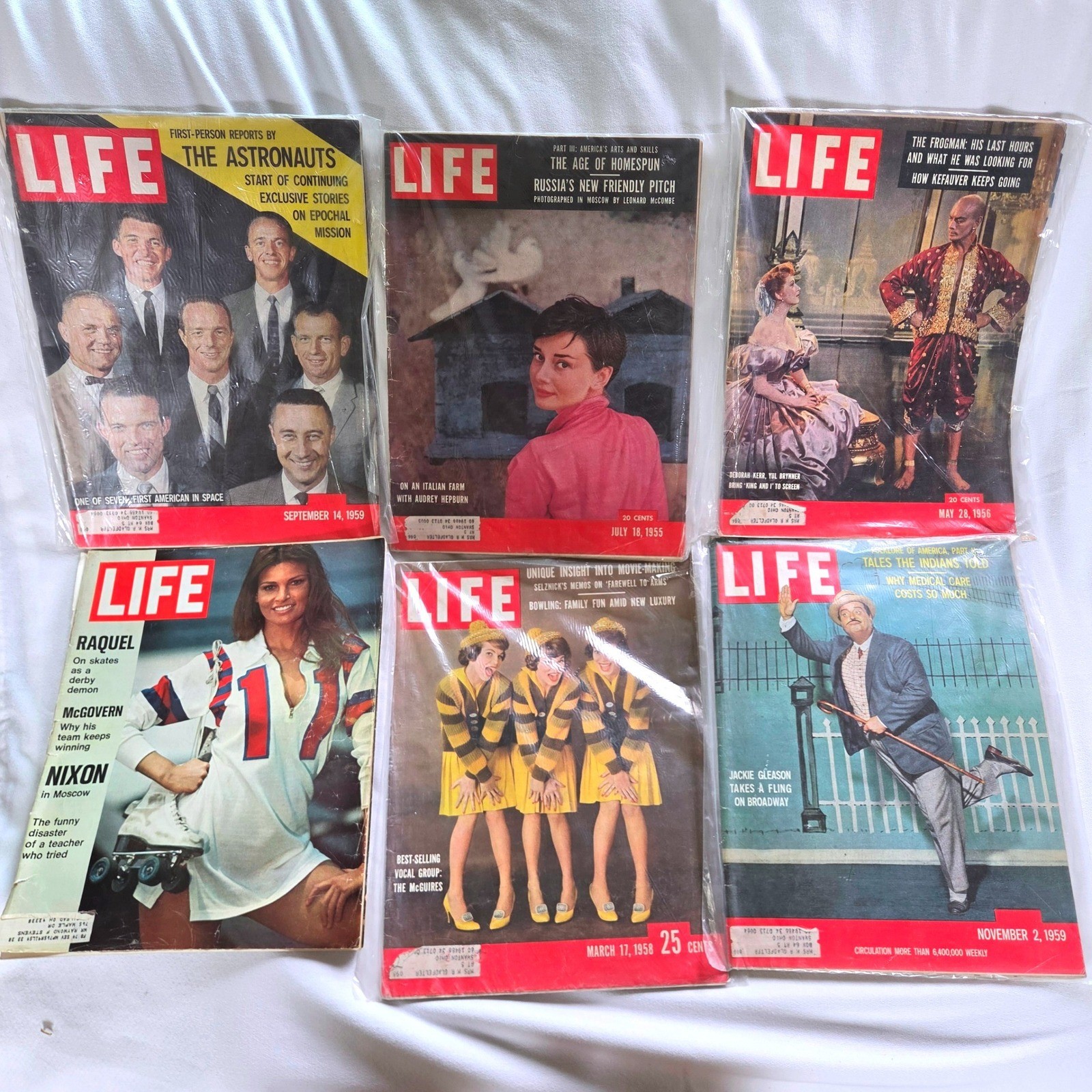 LIFE Magazine Lot 6 Vintage Audrey Hepburn Astronauts Raquel Welch 1950s 1970s LIFE Magazine Lot 6 Vintage Audrey Hepburn Astronauts Raquel Welch 1950s 1970s