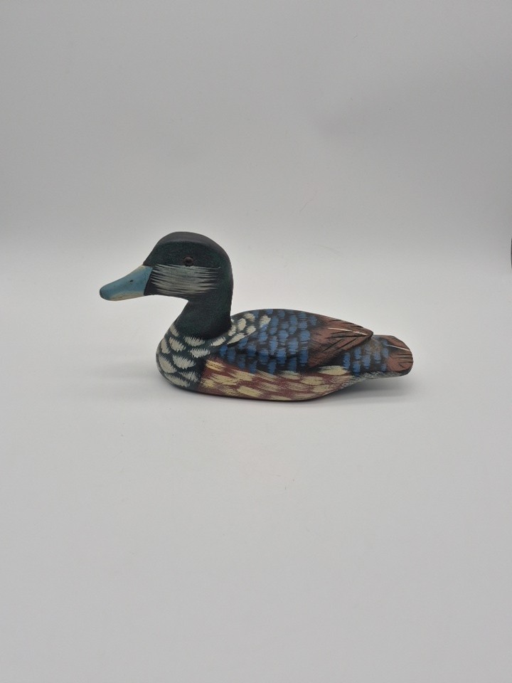 Vintage Hand Painted Carved Wood Duck Decoy Figurine Blue Bill Folk Art Vintage Hand Painted Carved Wood Duck Decoy Figurine Blue Bill Folk Art