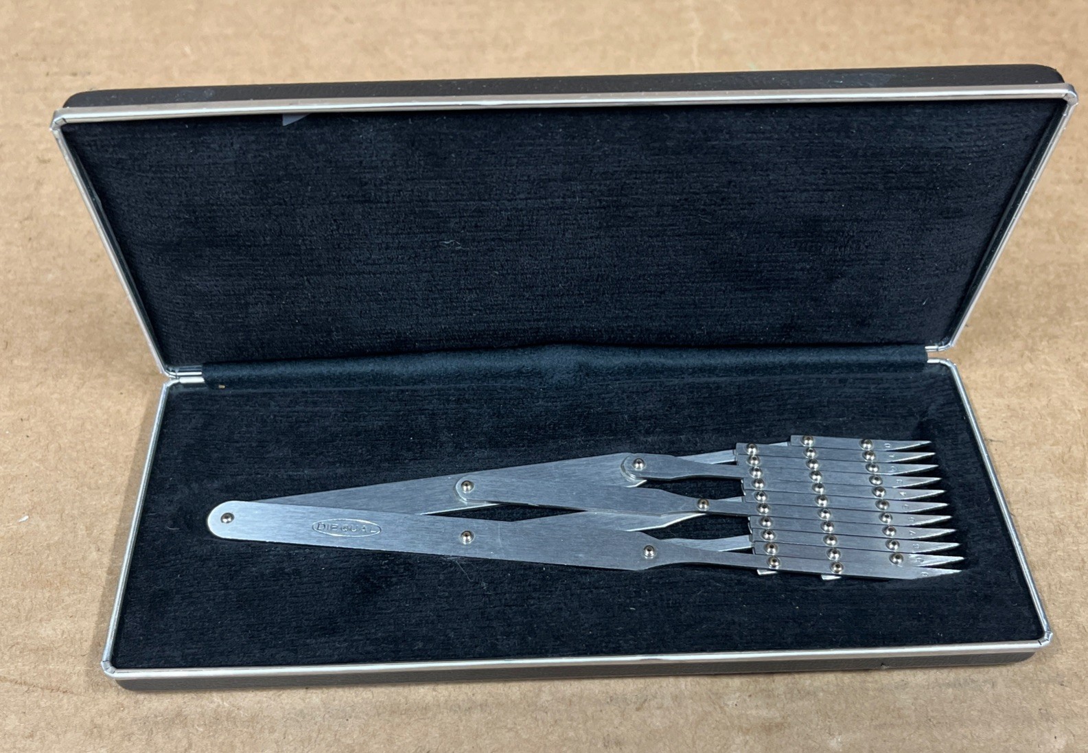 Vintage Pacific Arc PA-0600 DIEQUAL Equal Spacing 11 Point Divider - Japan Vintage Pacific Arc PA-0600 DIEQUAL Equal Spacing 11 Point Divider - Japan