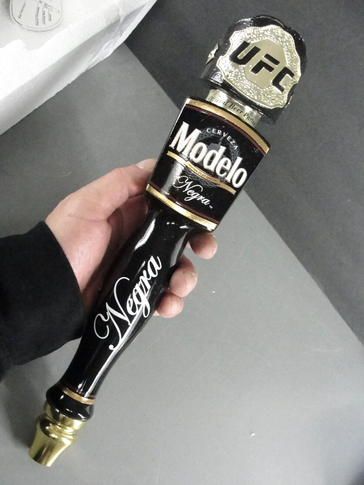 MODELO NEGRA DRAFT BEER TALL BAR TAP HANDLE BLACK GOLD UFC BELT 13.5 MODELO NEGRA DRAFT BEER TALL BAR TAP HANDLE BLACK GOLD UFC BELT 13.5