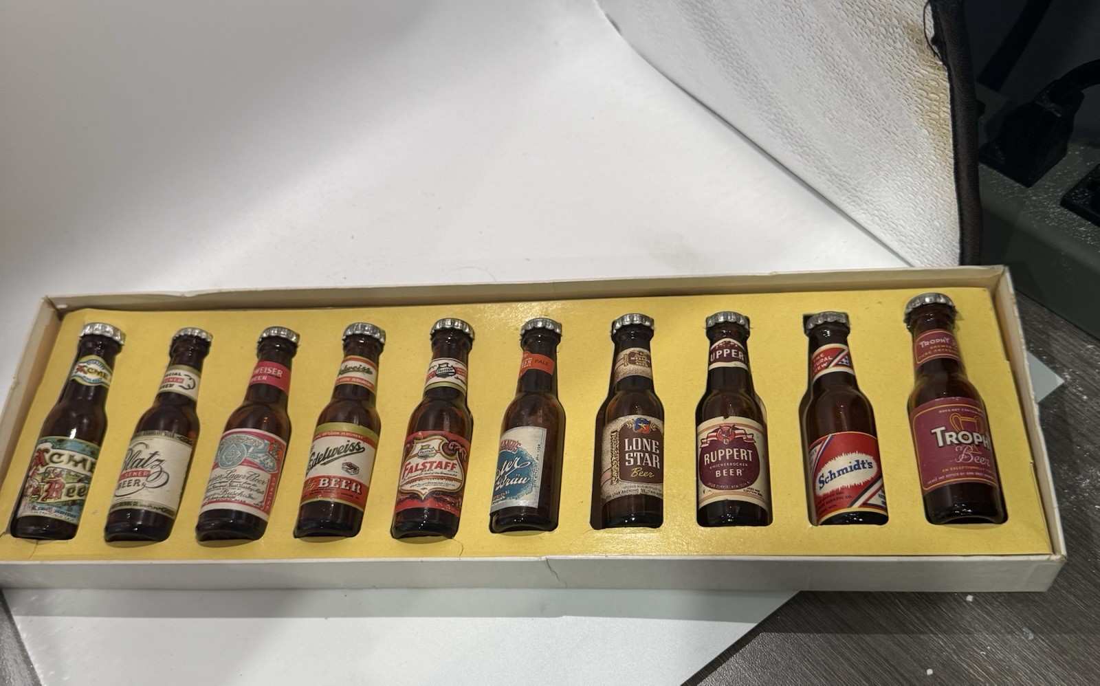 Vintage Miniature Beer Bottle Set of 10 Nationally Famous Brands Original Box Vintage Miniature Beer Bottle Set of 10 Nationally Famous Brands Original Box