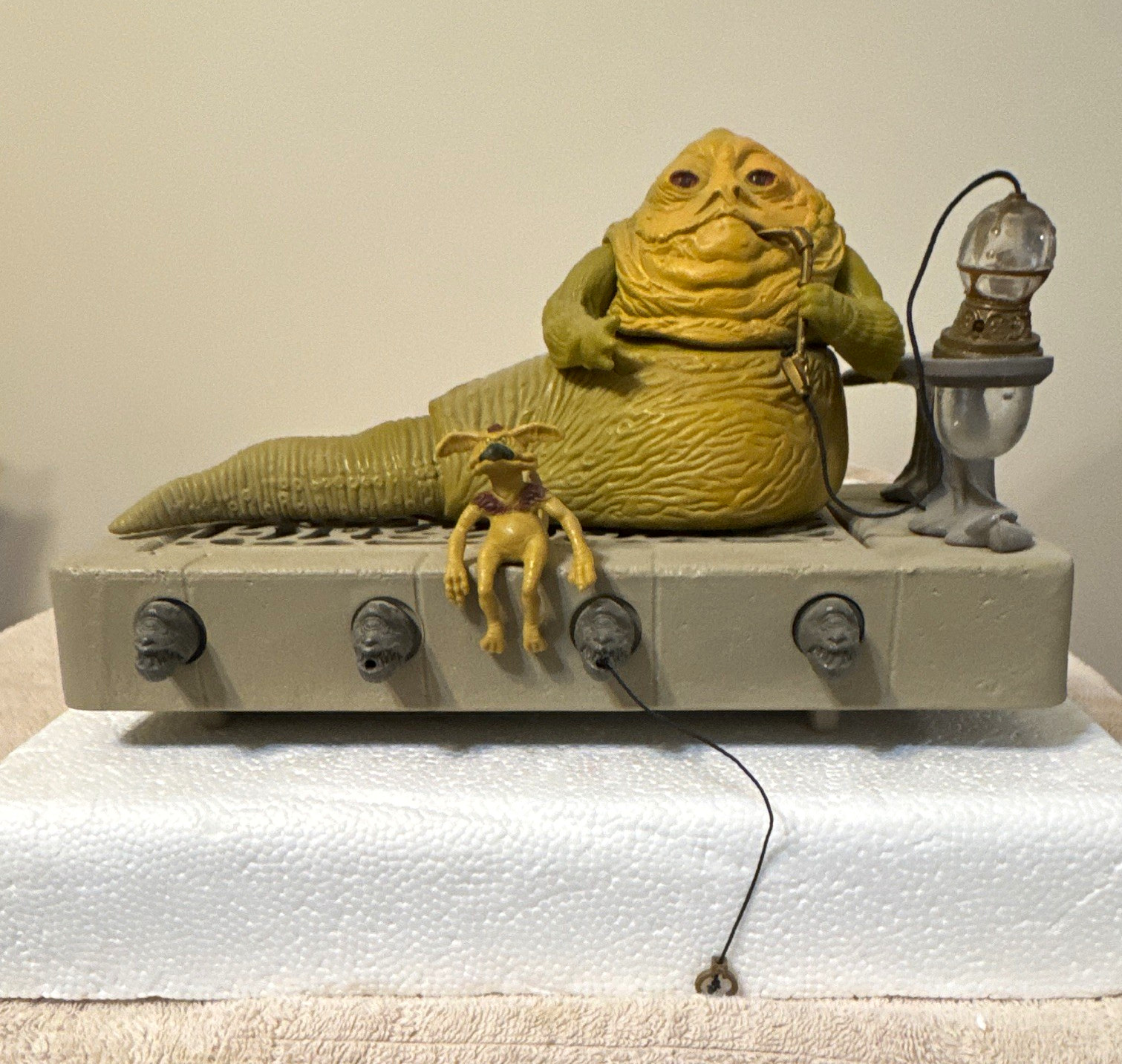 Vintage 1983 Kenner Star Wars Jabba the Hutt Playset Complete ROTJ 70490 Vintage 1983 Kenner Star Wars Jabba the Hutt Playset Complete ROTJ 70490