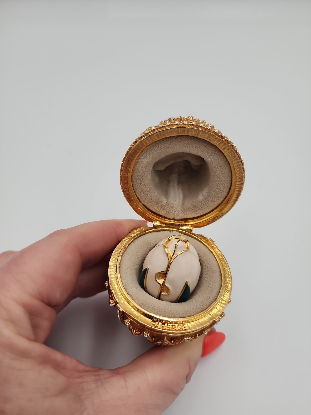 Faberge Imperial Rosebud Egg Yellow Gold enamal & crystal No Stand No Pendant 3\