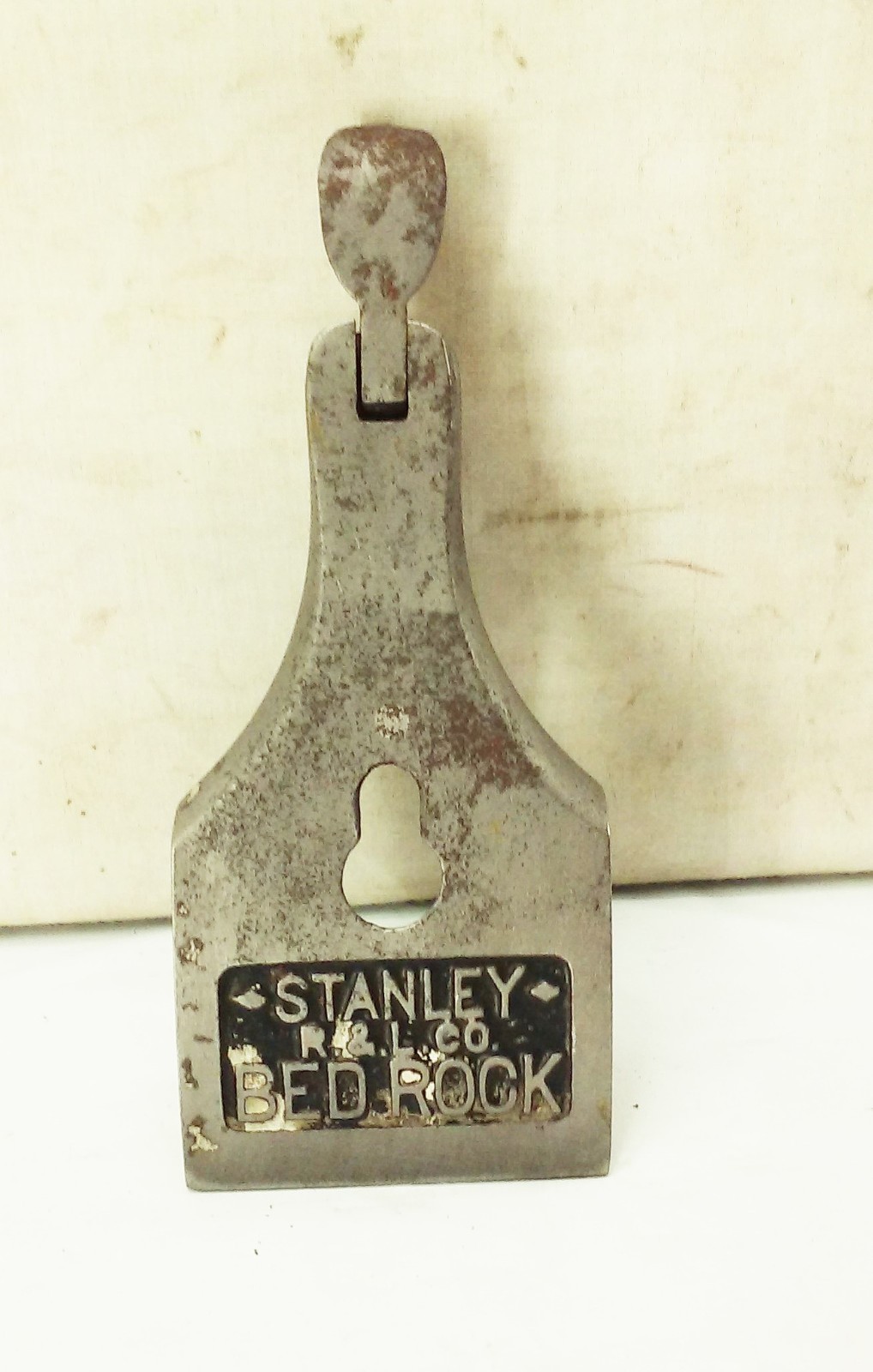 Vtg antique Stanley Bedrock R&L no.606 607 wood plane lever cap 2 3/8\ Vtg antique Stanley Bedrock R&L no.606 607 wood plane lever cap 2 3/8\