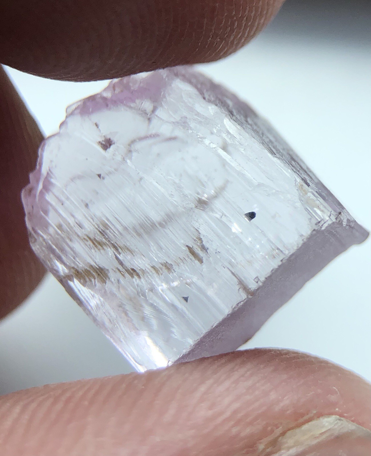 Facet Rough Baby Pink Natural Kunzite From Afghanistan 8.45 Ct And Clarity Si Facet Rough Baby Pink Natural Kunzite From Afghanistan 8.45 Ct And Clarity Si