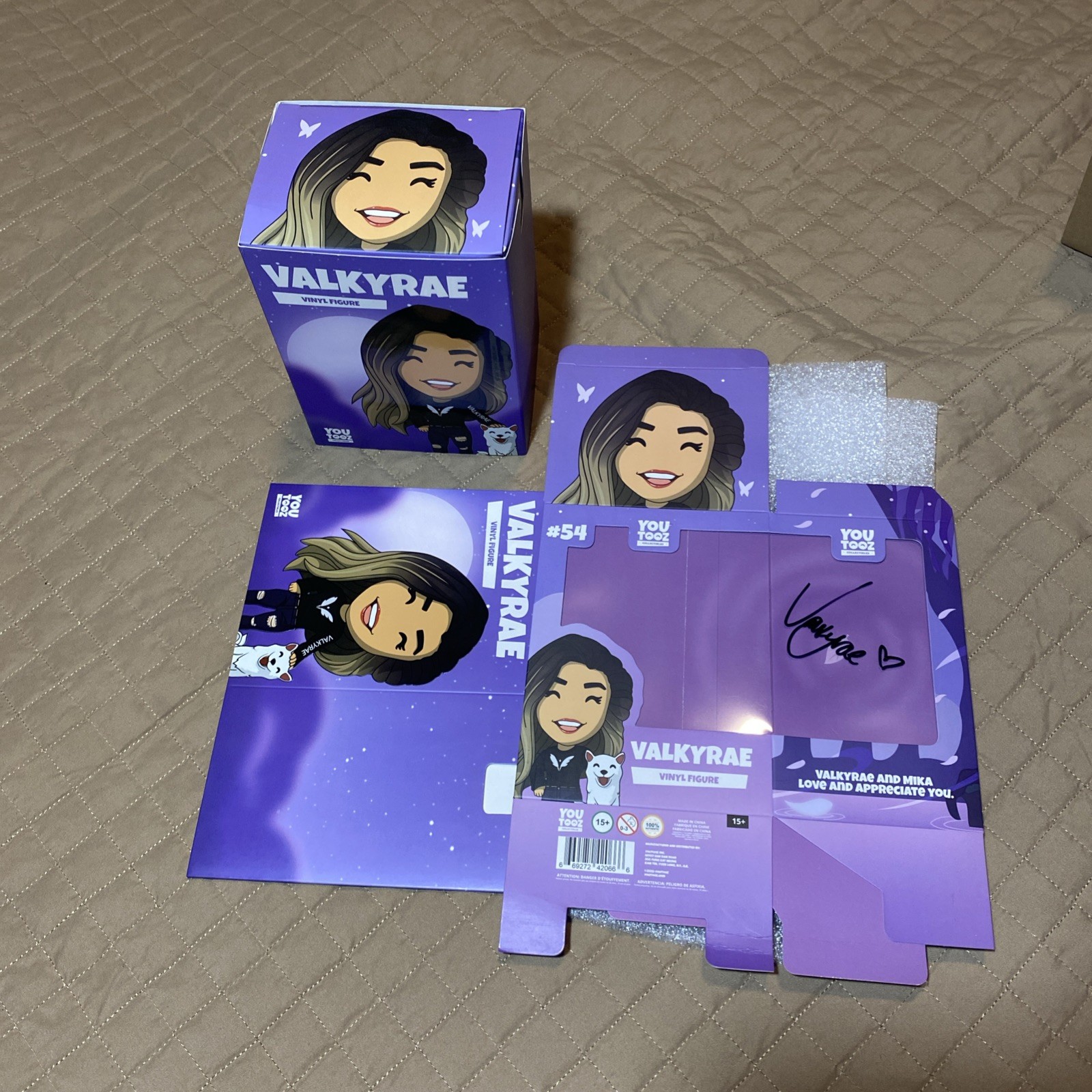 YouTooz Valkyrae #54 Vinyl Figure & SIGNED BRAND NEW BOX *Limited Edition* YouTooz Valkyrae #54 Vinyl Figure & SIGNED BRAND NEW BOX *Limited Edition*