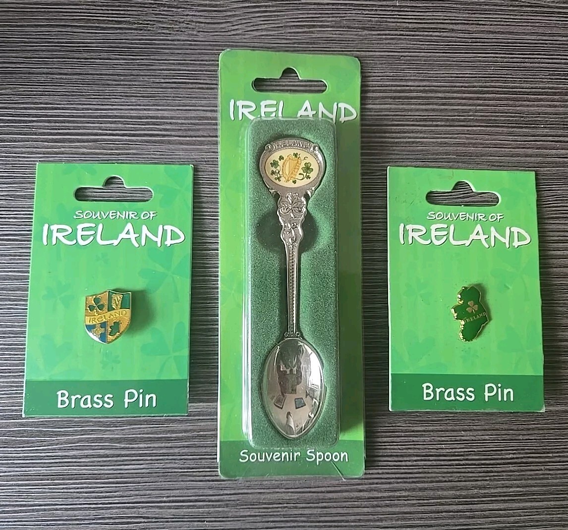 Souvenirs Of Ireland Spoon & 2 Brass Pins - From Ireland By Allied - NWT Souvenirs Of Ireland Spoon & 2 Brass Pins - From Ireland By Allied - NWT