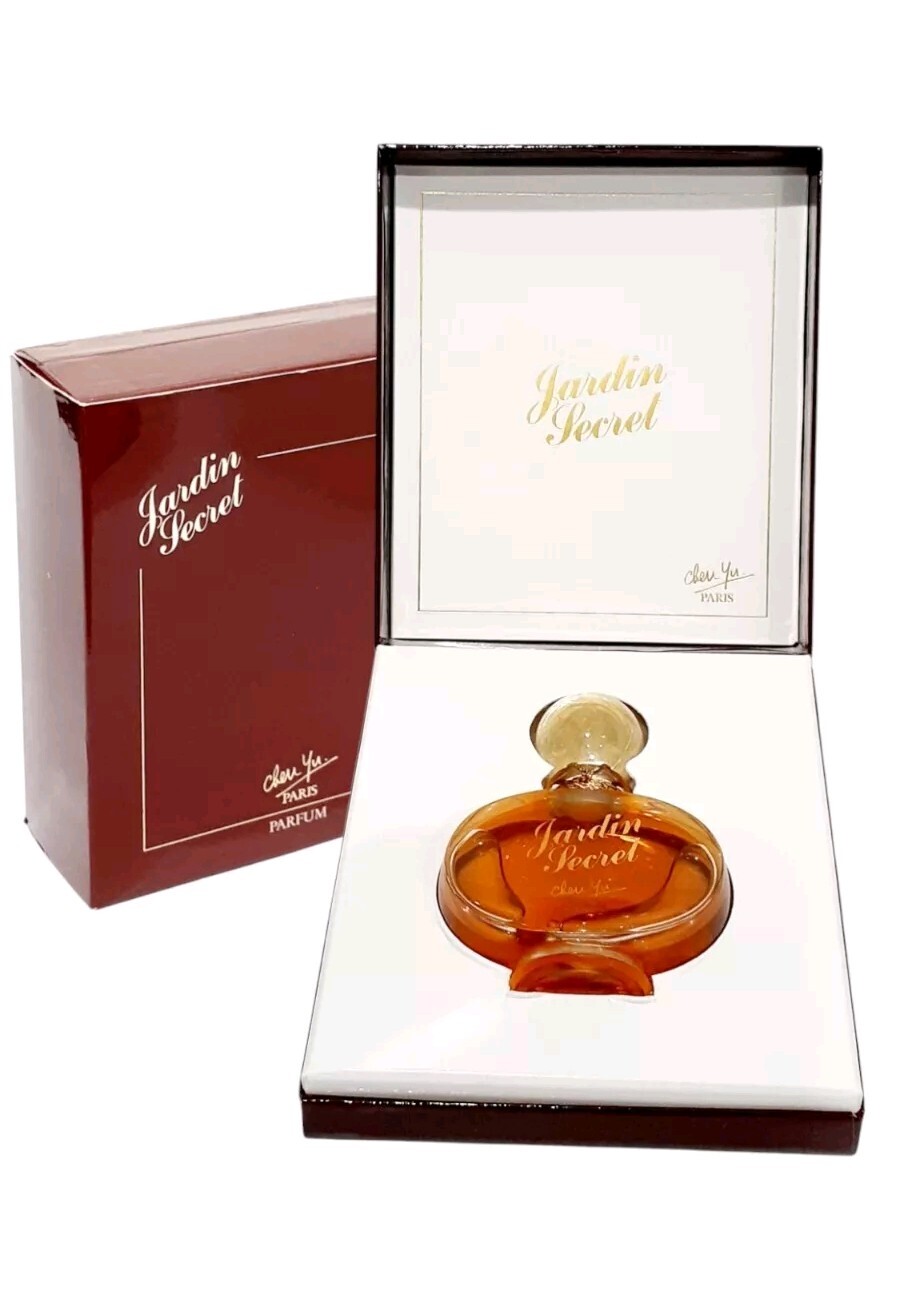 Corded Vintage Chen Yu Jardin Secret 1/2 oz Parfum SEE DESCRIPTION