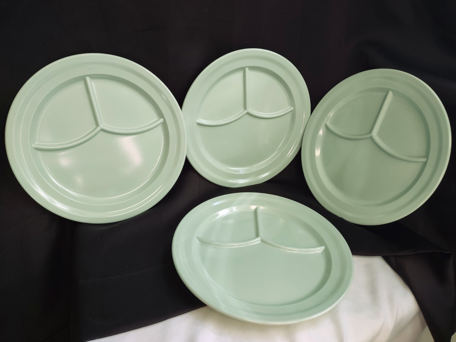 Vtg Applied Plastics Restraware Erie PA Melamine Divided Grill Dinner Plate 43 M Vtg Applied Plastics Restraware Erie PA Melamine Divided Grill Dinner Plate 43 M