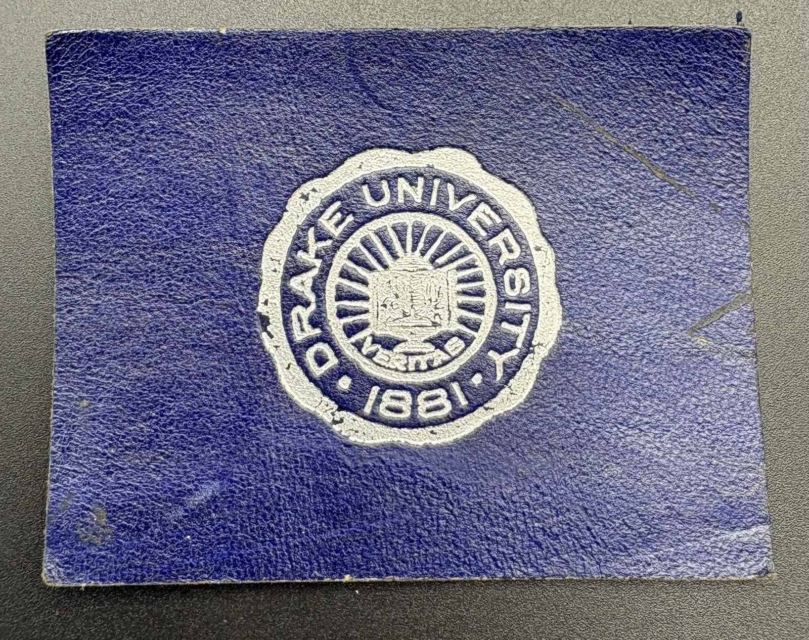 c1910 L20 Drake University College Seal Tobacco Leather Antique