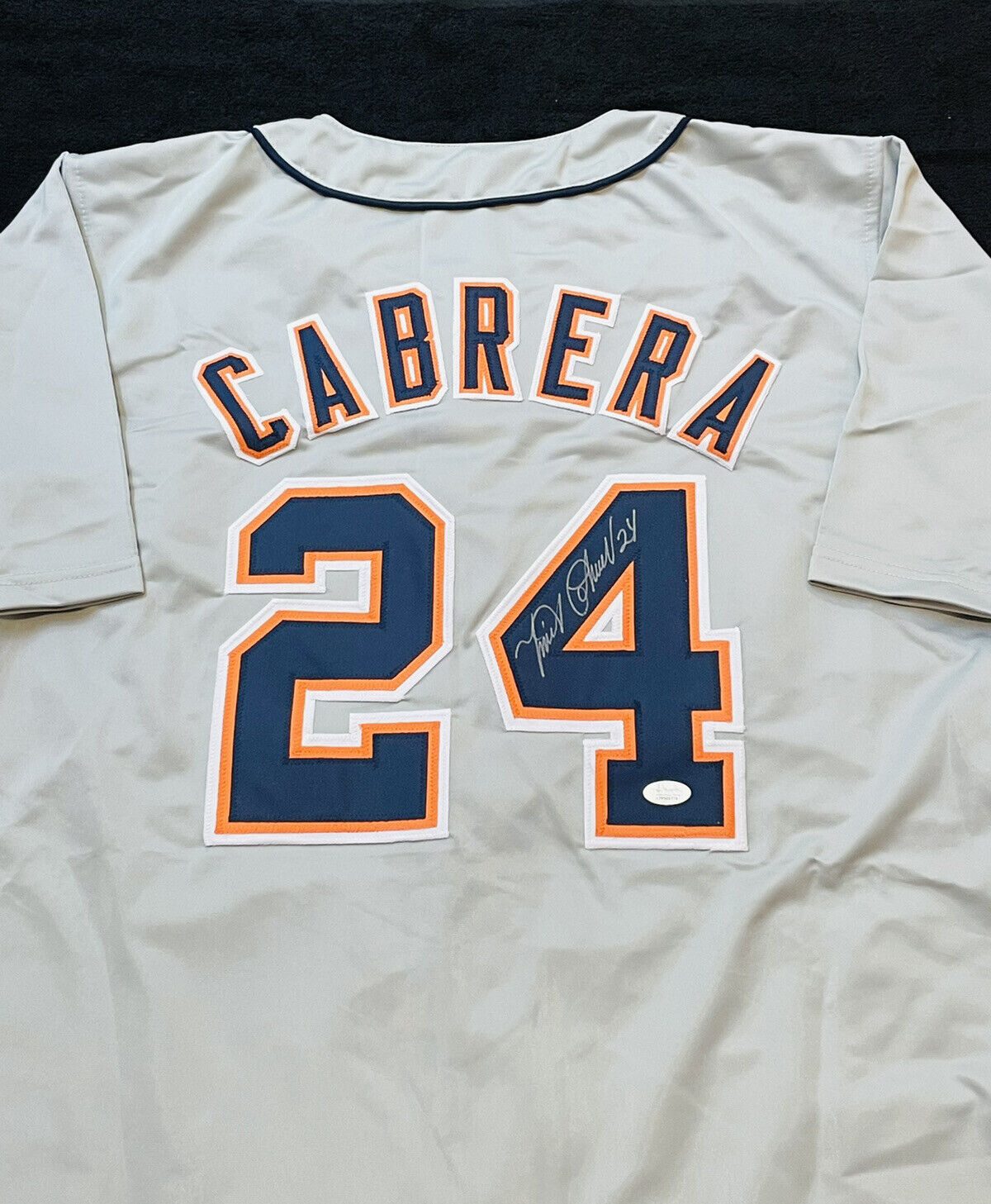 Miguel Cabrera Signed Detroit Tigers Baseball Jersey with COA