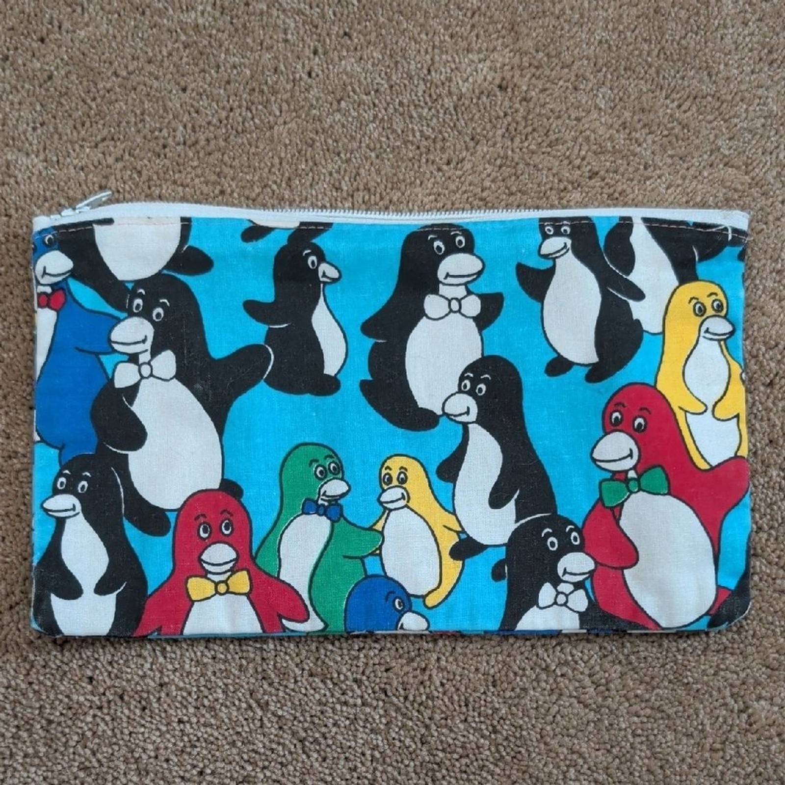 Vintage 1970's Zippered Pencil Pouch Vintage 1970's Zippered Pencil Pouch