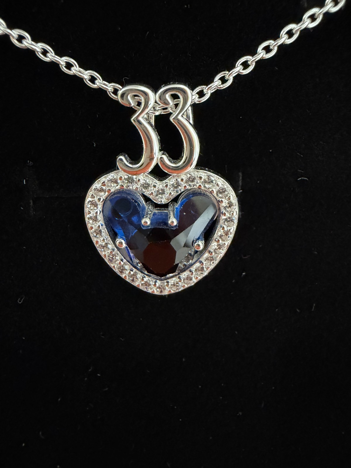DISNEY CLUB 33 MICKEY MOUSE BLUE HEART NECKLACE