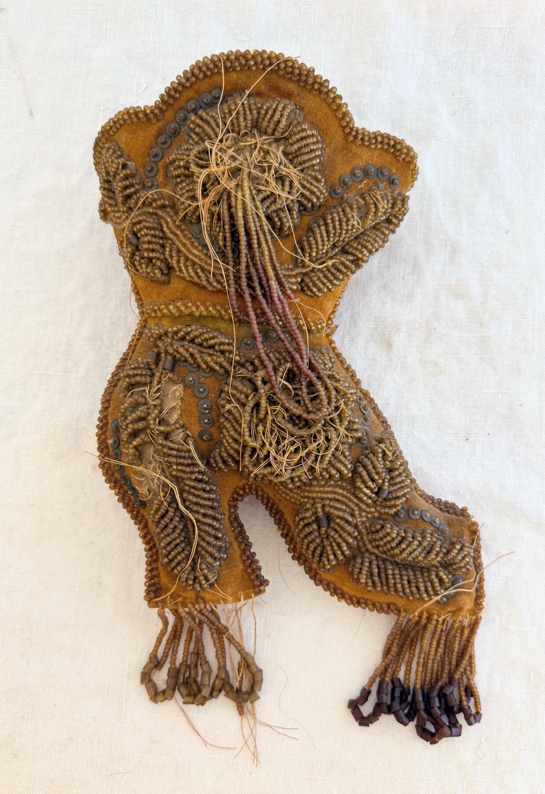Antique beaded Iriquois shoe wall pocket hanging decor 1900's Antique beaded Iriquois shoe wall pocket hanging decor 1900's