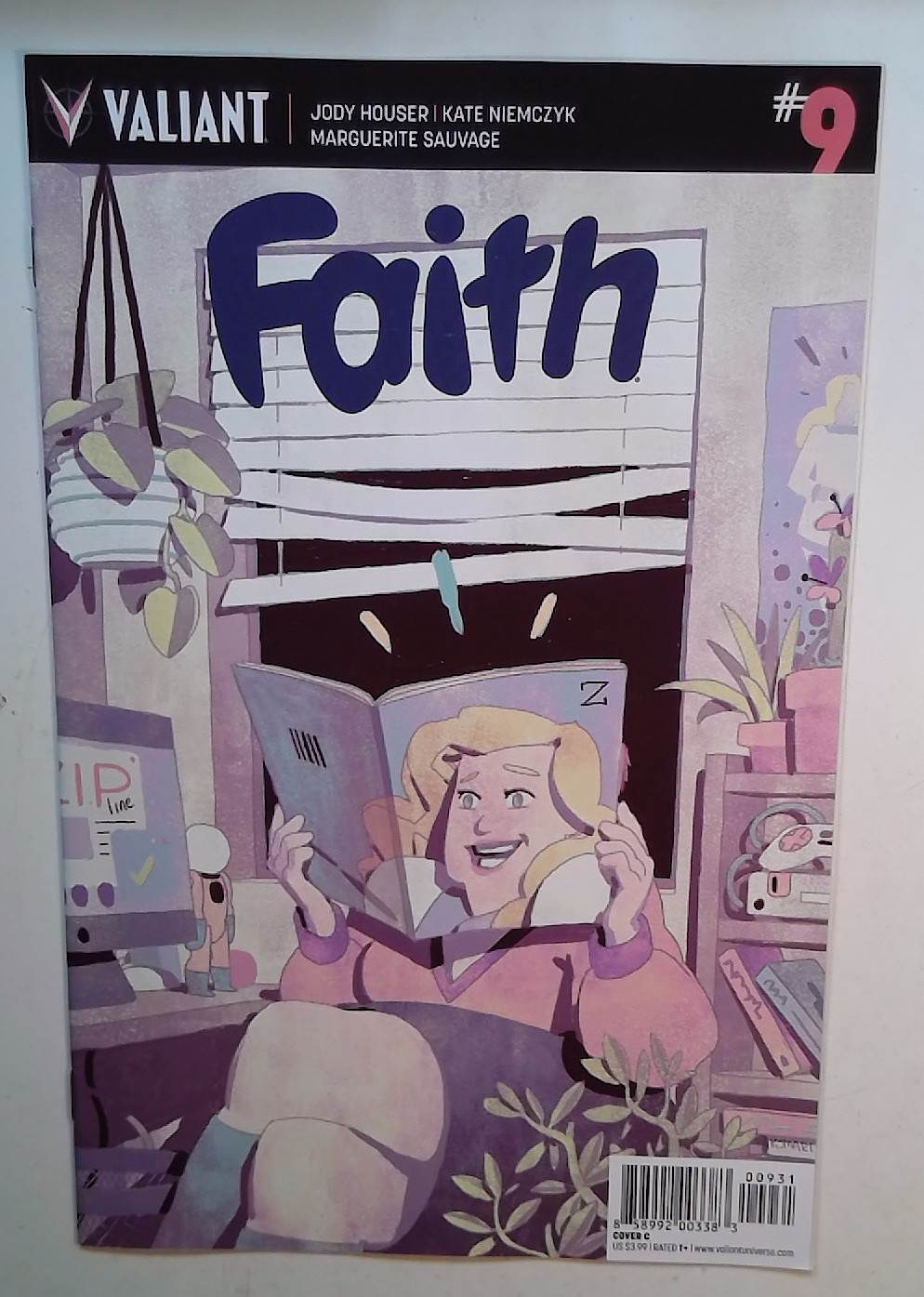 2017 Faith #9c Valiant 2nd Series Kyle Smart Variant Comic Book