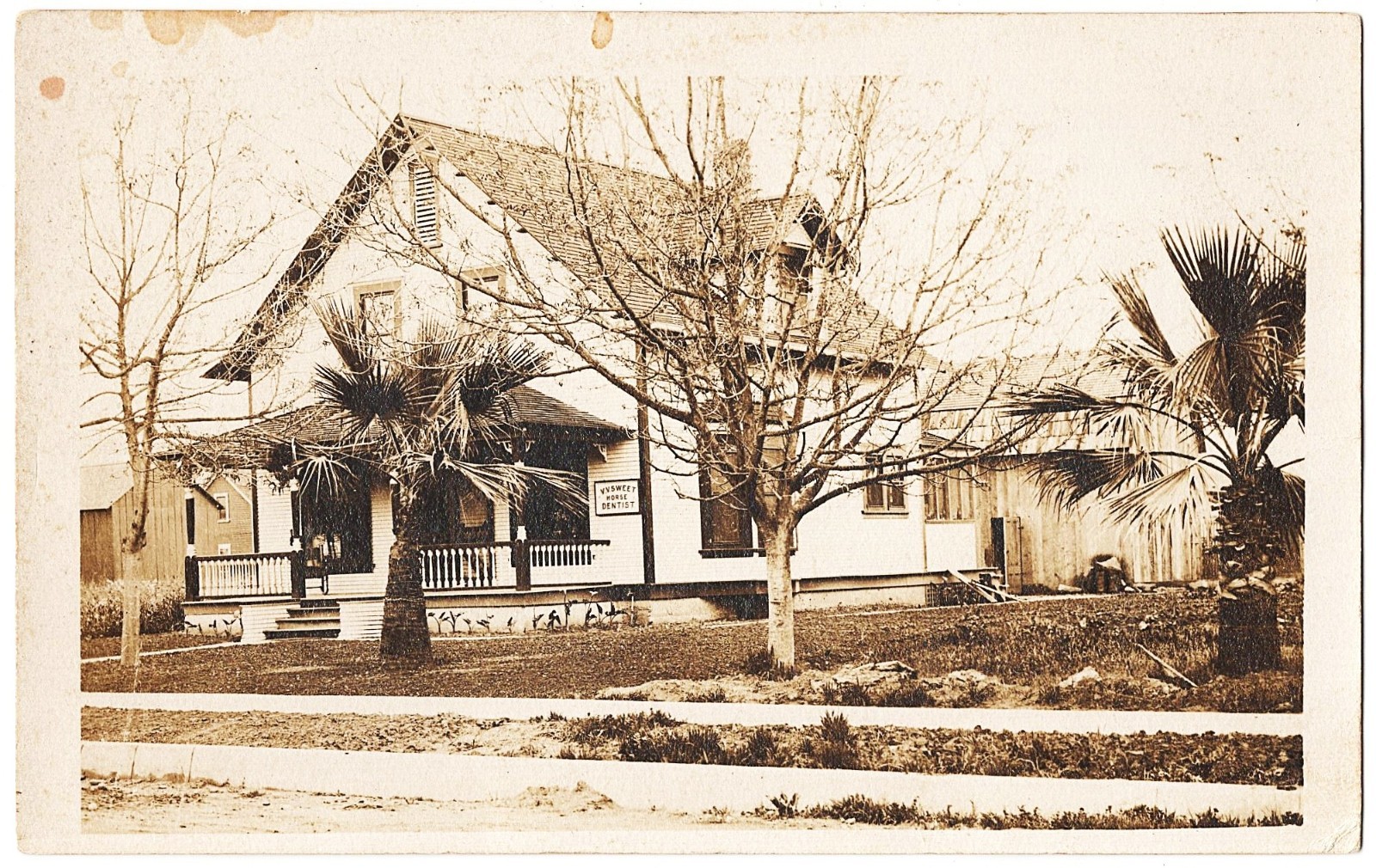 RPPC CA California - V V Sweet Horse Dentist Bungalow Home Residence antique pc