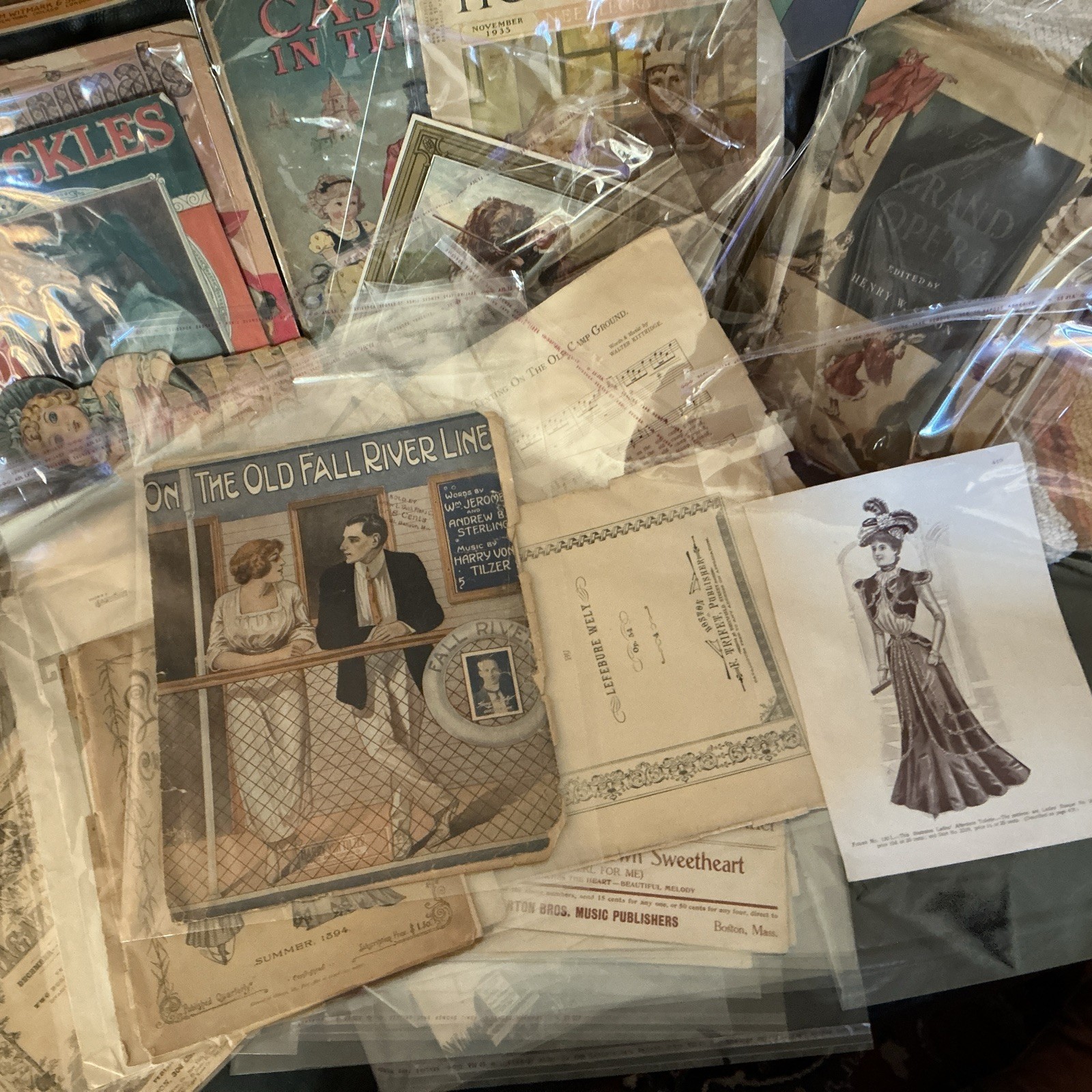 HUGE 12+lb Lot 19th-20thc VIntage & Antique Ephemera Books Albums Photographs HUGE 12+lb Lot 19th-20thc VIntage & Antique Ephemera Books Albums Photographs