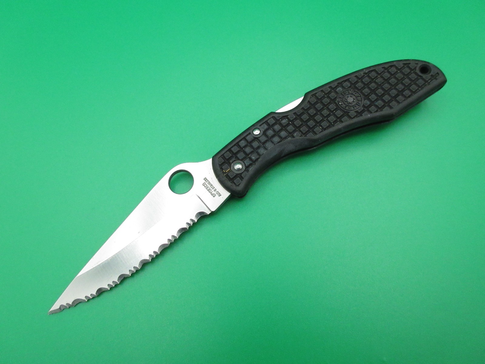 Vintage Spyderco Clipit Endura Serrated AUS-8 Lockback Folding Pocket Knife