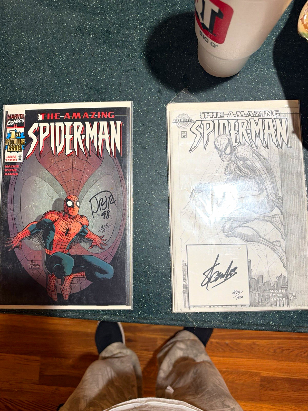 Marvel The Amazing Spider-Man #1 (1999) Stan Lee Signed Blank Variant Lot 2 Marvel The Amazing Spider-Man #1 (1999) Stan Lee Signed Blank Variant Lot 2