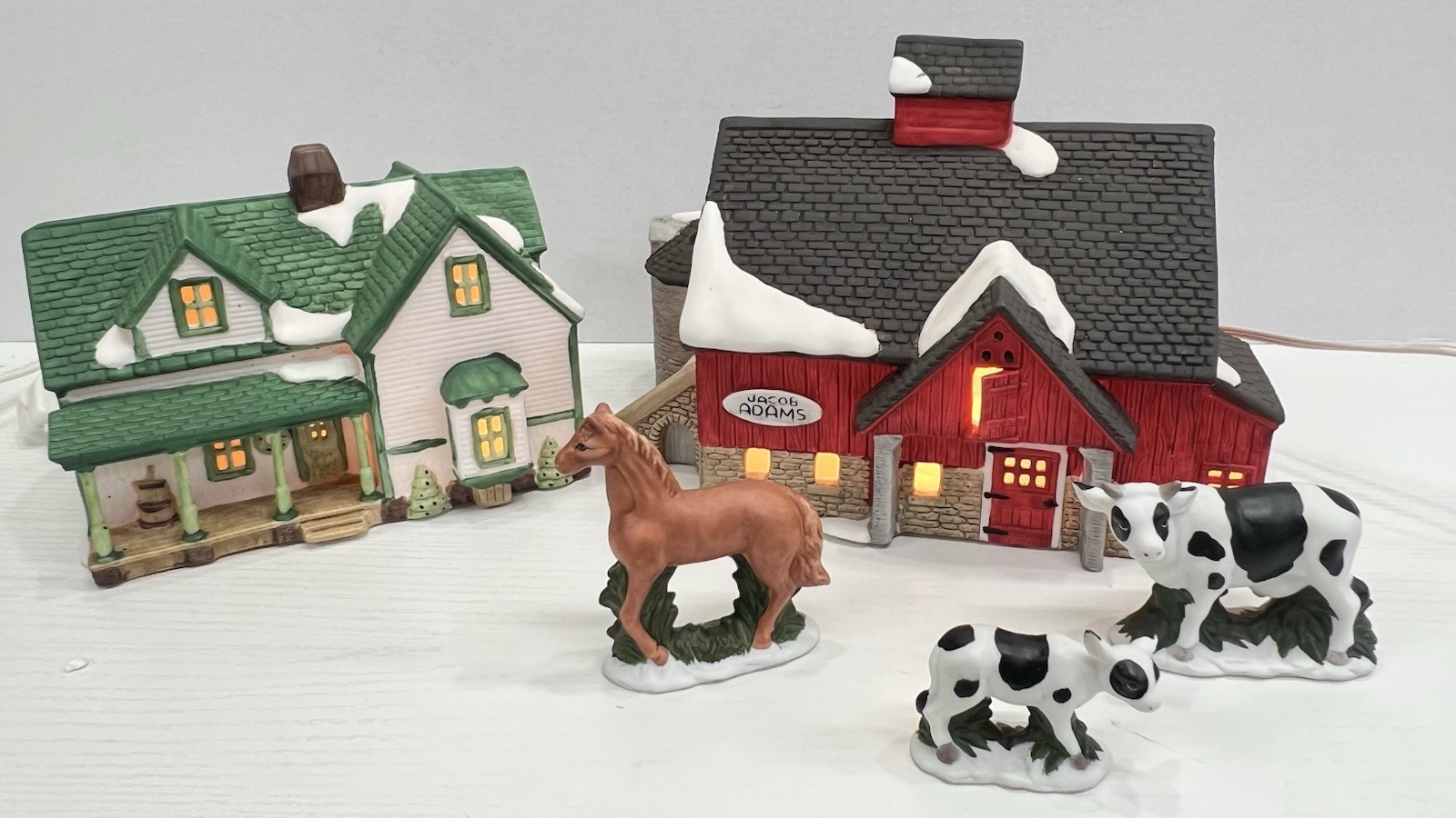 Dept 56 “Jacob Adams Farmhouse and Barn” Set of Five 6538-2 Retired 1988 Dept 56 “Jacob Adams Farmhouse and Barn” Set of Five 6538-2 Retired 1988
