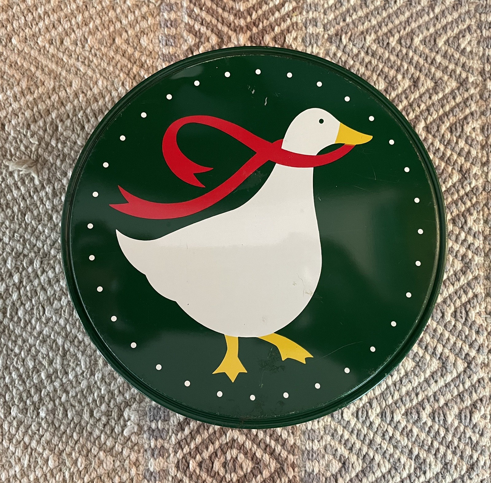 Vintage Georgia’s Mixed Fruits and Nuts Tin from 80’s-90’s w/Goose on Lid Vintage Georgia’s Mixed Fruits and Nuts Tin from 80’s-90’s w/Goose on Lid