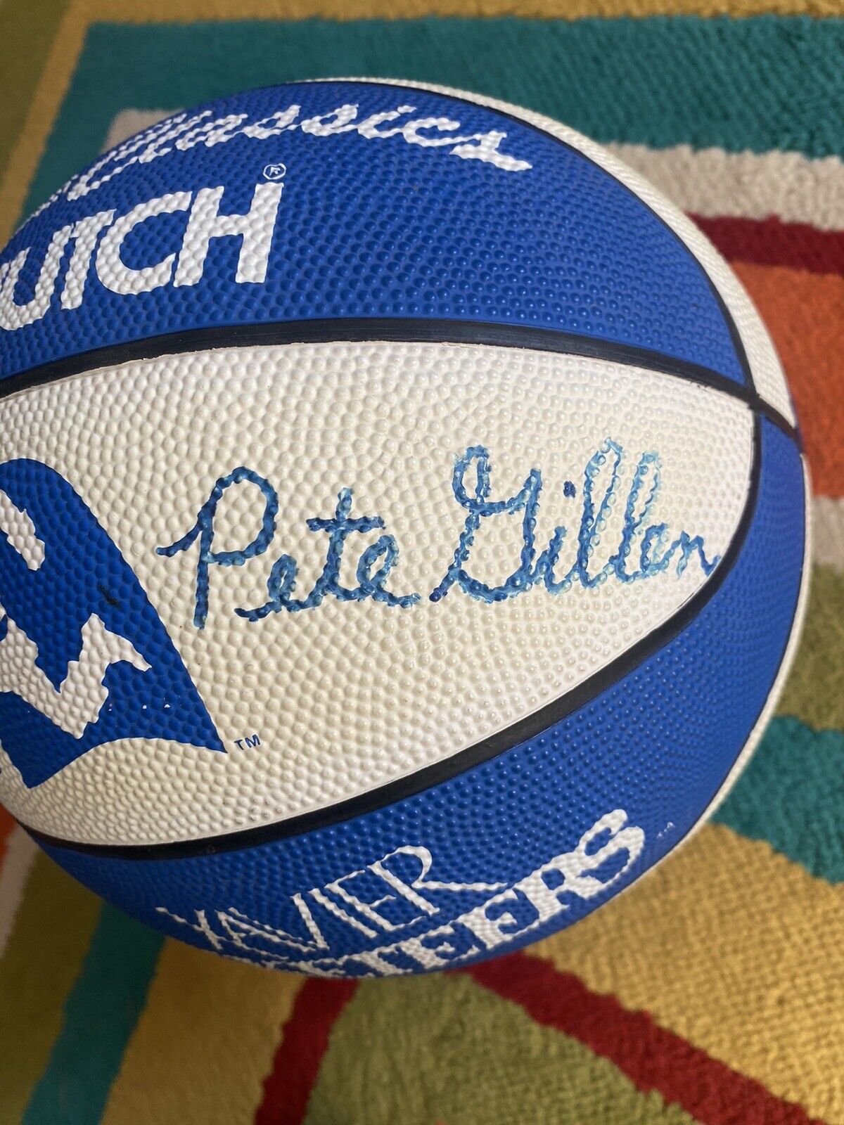 Xavier University SIGNED 1990-1991 Basketball Pete Gillen Autographed