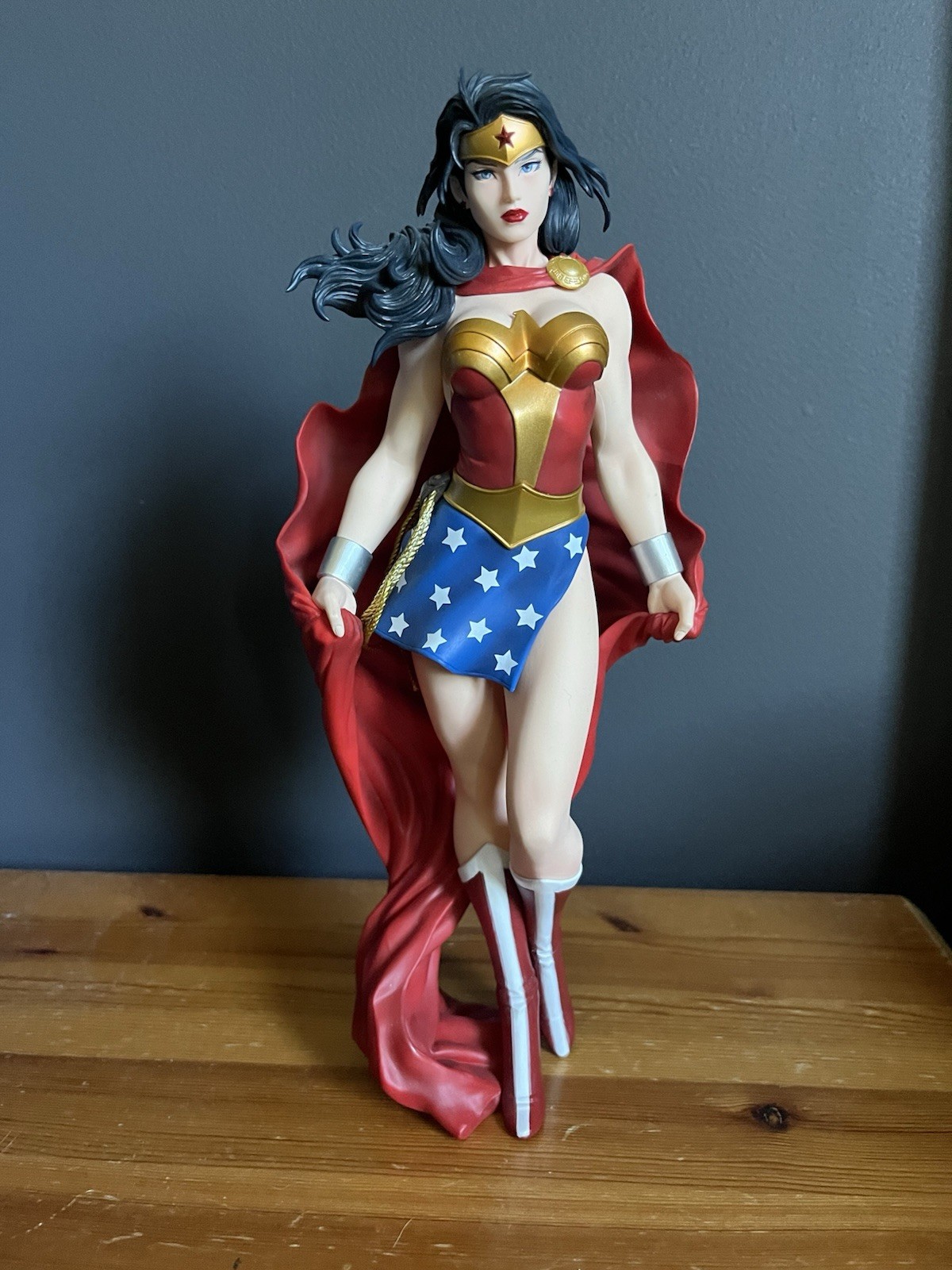 Kotobukiya ARTFX Wonder Woman 1/6 Scale Statue Jim Lee DC Comics Kotobukiya ARTFX Wonder Woman 1/6 Scale Statue Jim Lee DC Comics