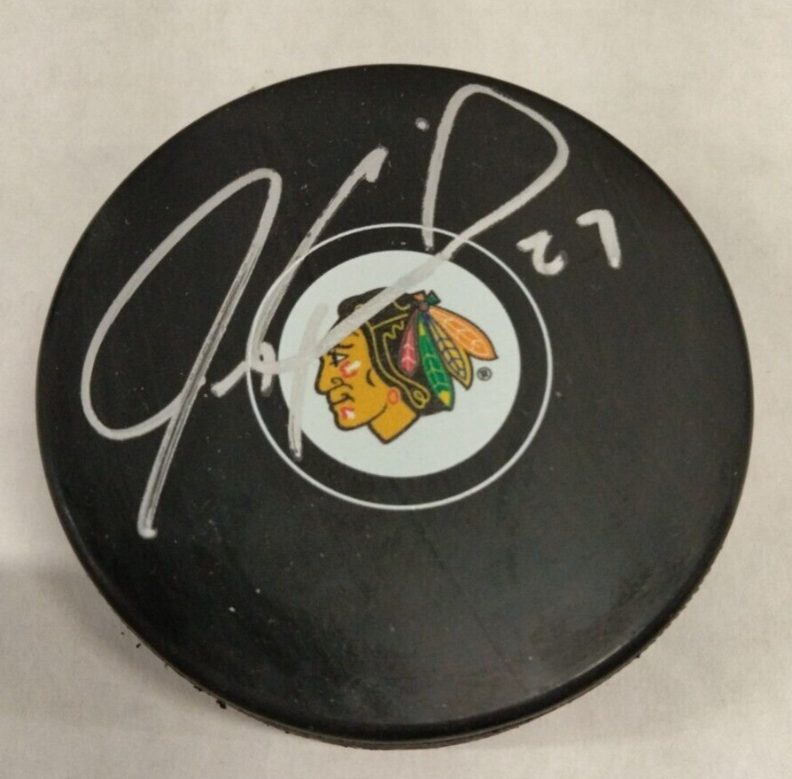 Jeremy Roenick- Autographed Chicago Blackhawks Logo Puck (A)
