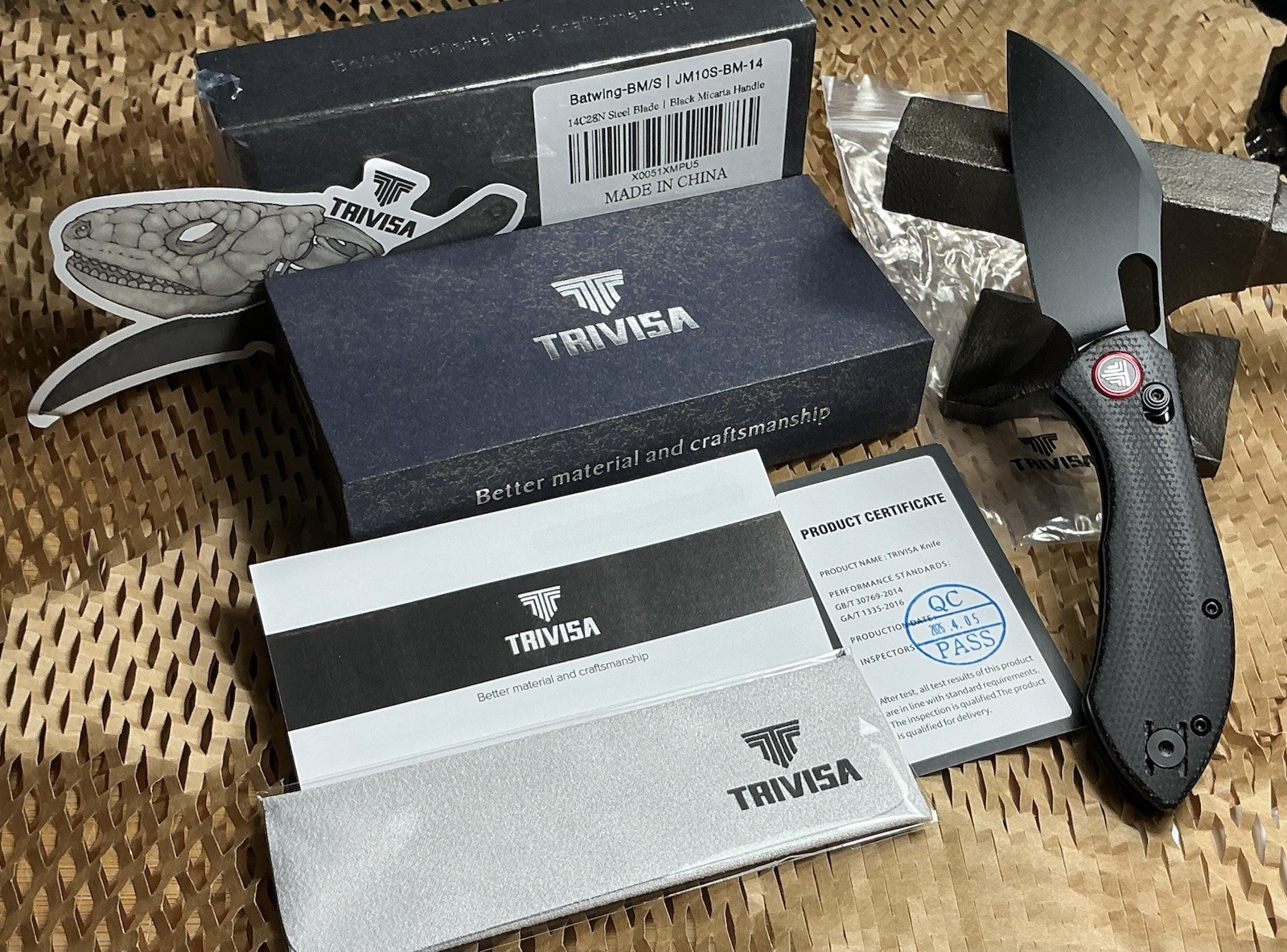 TRIVISA Batwing-BM/S 14C28N Drop Point Plain Edge Crossbar Lock Pocket Clip/0006 TRIVISA Batwing-BM/S 14C28N Drop Point Plain Edge Crossbar Lock Pocket Clip/0006