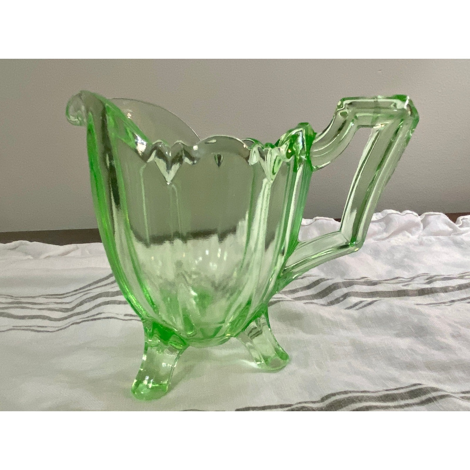 Vintage Jefferson Glass Chippendale Uranium Vaseline Creamer