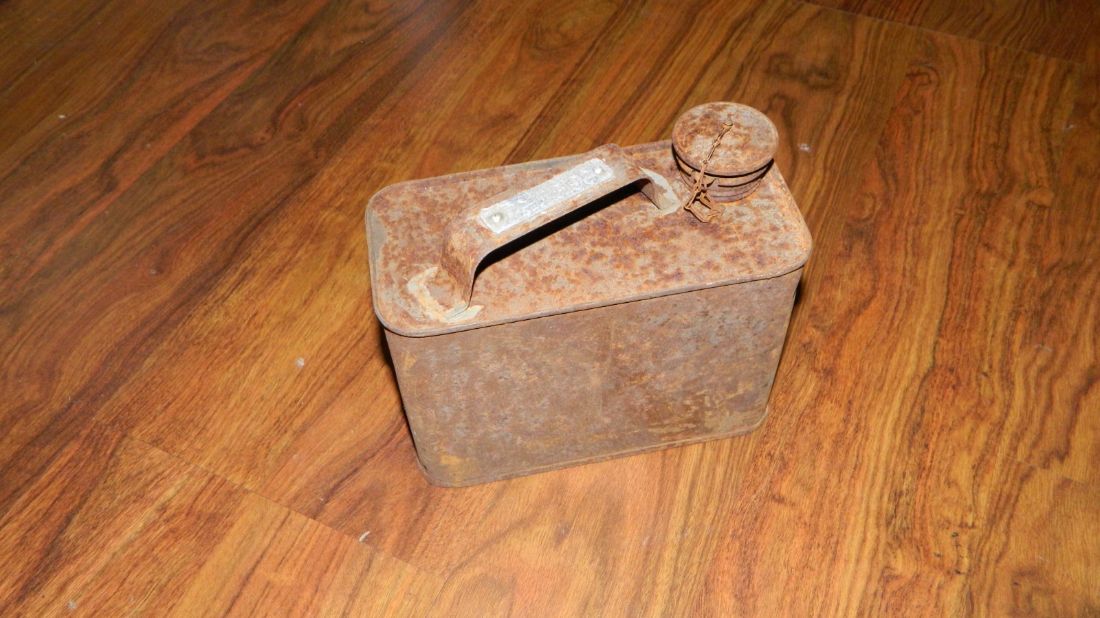 Vintage German Wehrmacht Oil Can Tin Container MG 34/42 WWII WW2 Vintage German Wehrmacht Oil Can Tin Container MG 34/42 WWII WW2