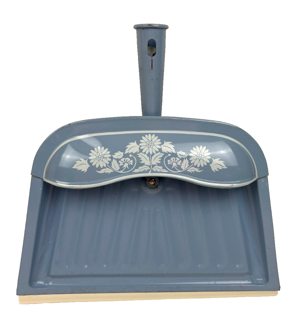 Vtg J V Reed Metal Dust Pan Light Blue & White Flowers Louisville KY Kmart USA Vtg J V Reed Metal Dust Pan Light Blue & White Flowers Louisville KY Kmart USA