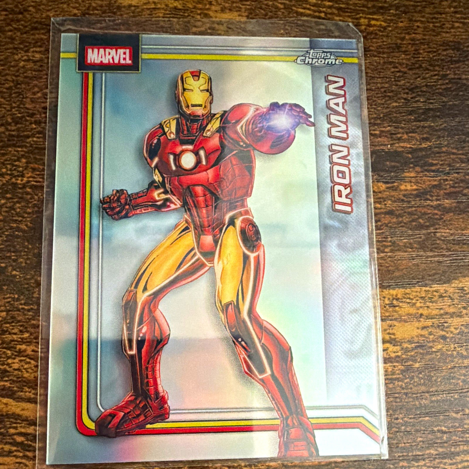 Topps 2022 Topps Chrome Marvel Iron Man Refractor #057 Non-Sport Card Topps 2022 Topps Chrome Marvel Iron Man Refractor #057 Non-Sport Card