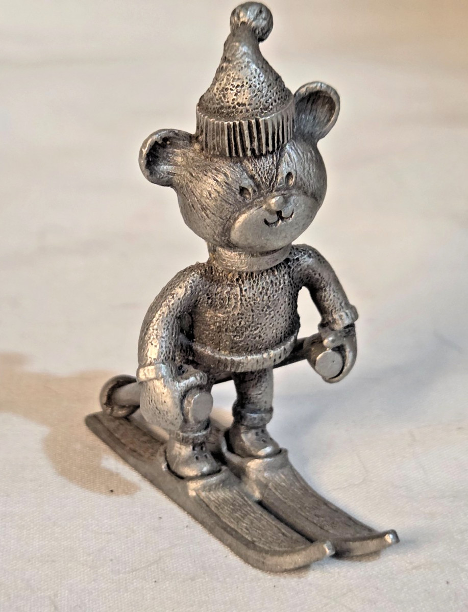 Vintage 1986 Spoontiques Pewter Skiing Bear Figurine S864 Winter Sport Mini USA Vintage 1986 Spoontiques Pewter Skiing Bear Figurine S864 Winter Sport Mini USA