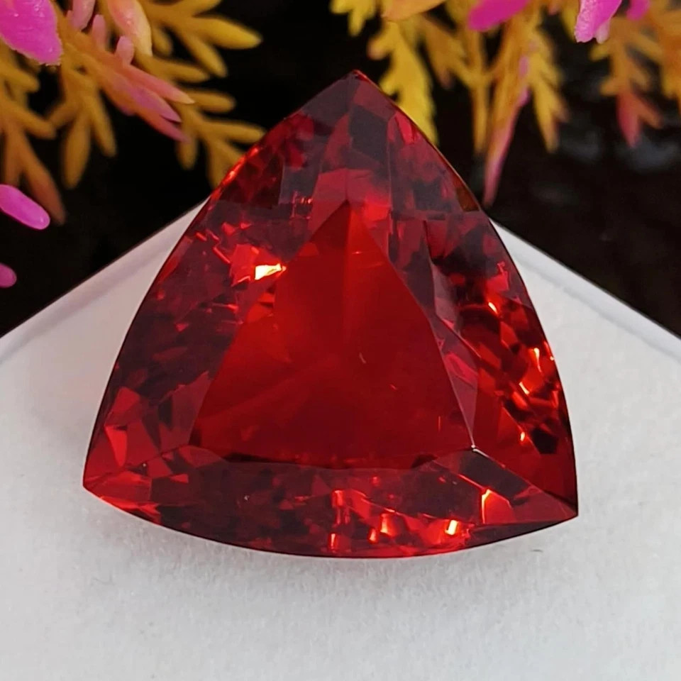 AAA Large Red Topaz 100 CT Trillion Cut Loose Gemstone for Ring Pendant/Bracelet AAA Large Red Topaz 100 CT Trillion Cut Loose Gemstone for Ring Pendant/Bracelet