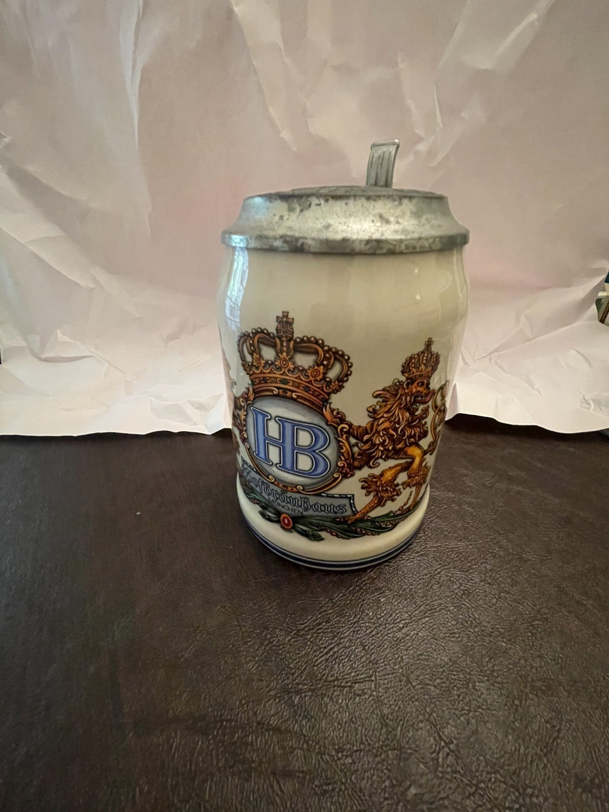 Hofbrauhaus Munchen Munich Lion Crest .5L Pewter LidStein Blue HB W Germany Hofbrauhaus Munchen Munich Lion Crest .5L Pewter LidStein Blue HB W Germany